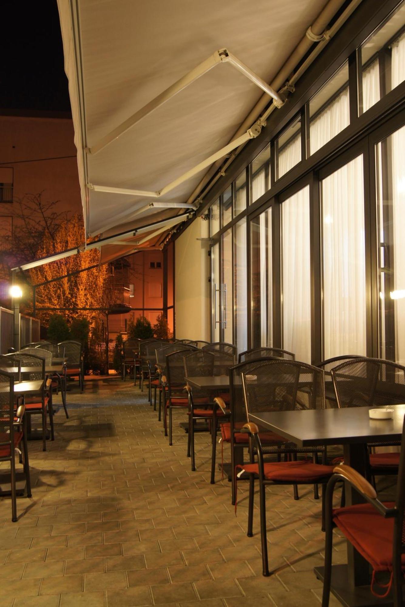 Hotel Delminivm Zagreb Buitenkant foto